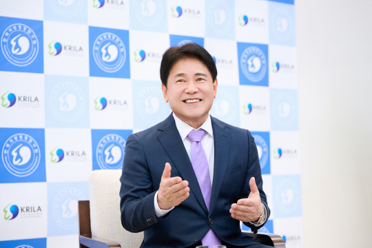 육동일 한국지방행정연구원장.